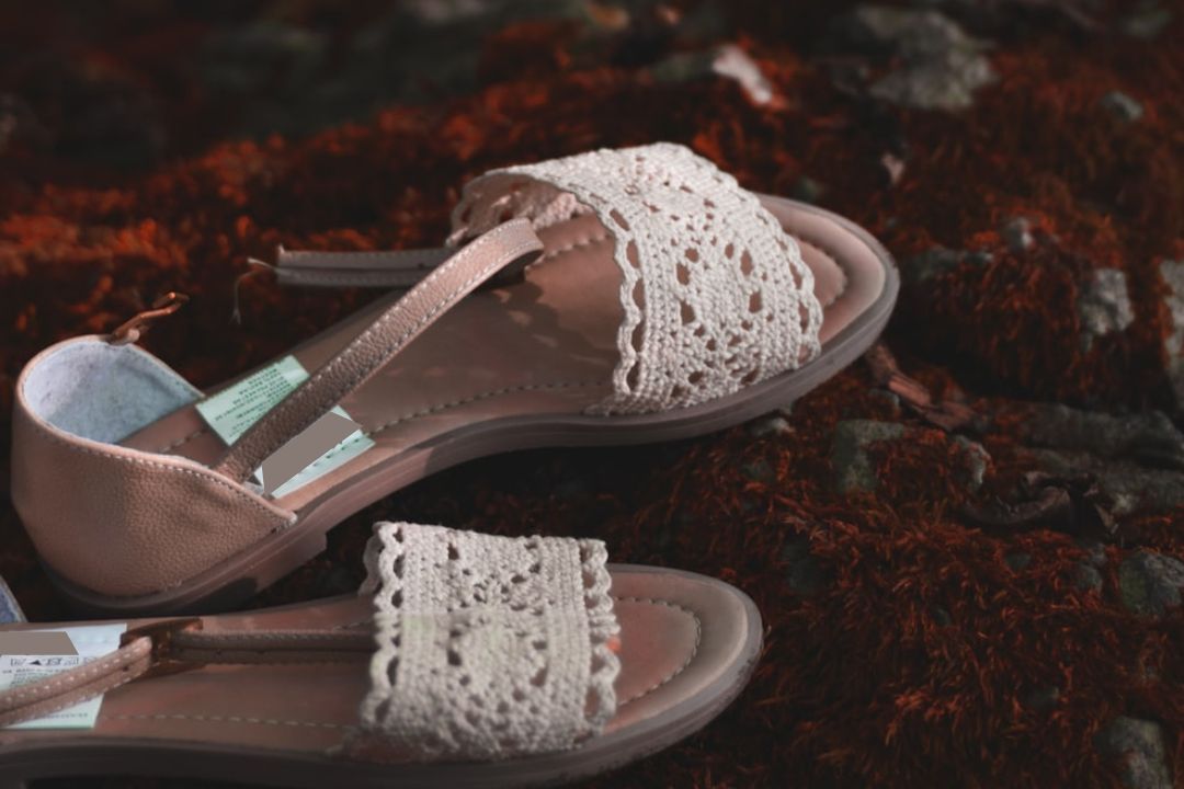 Jute sandal on floral ground